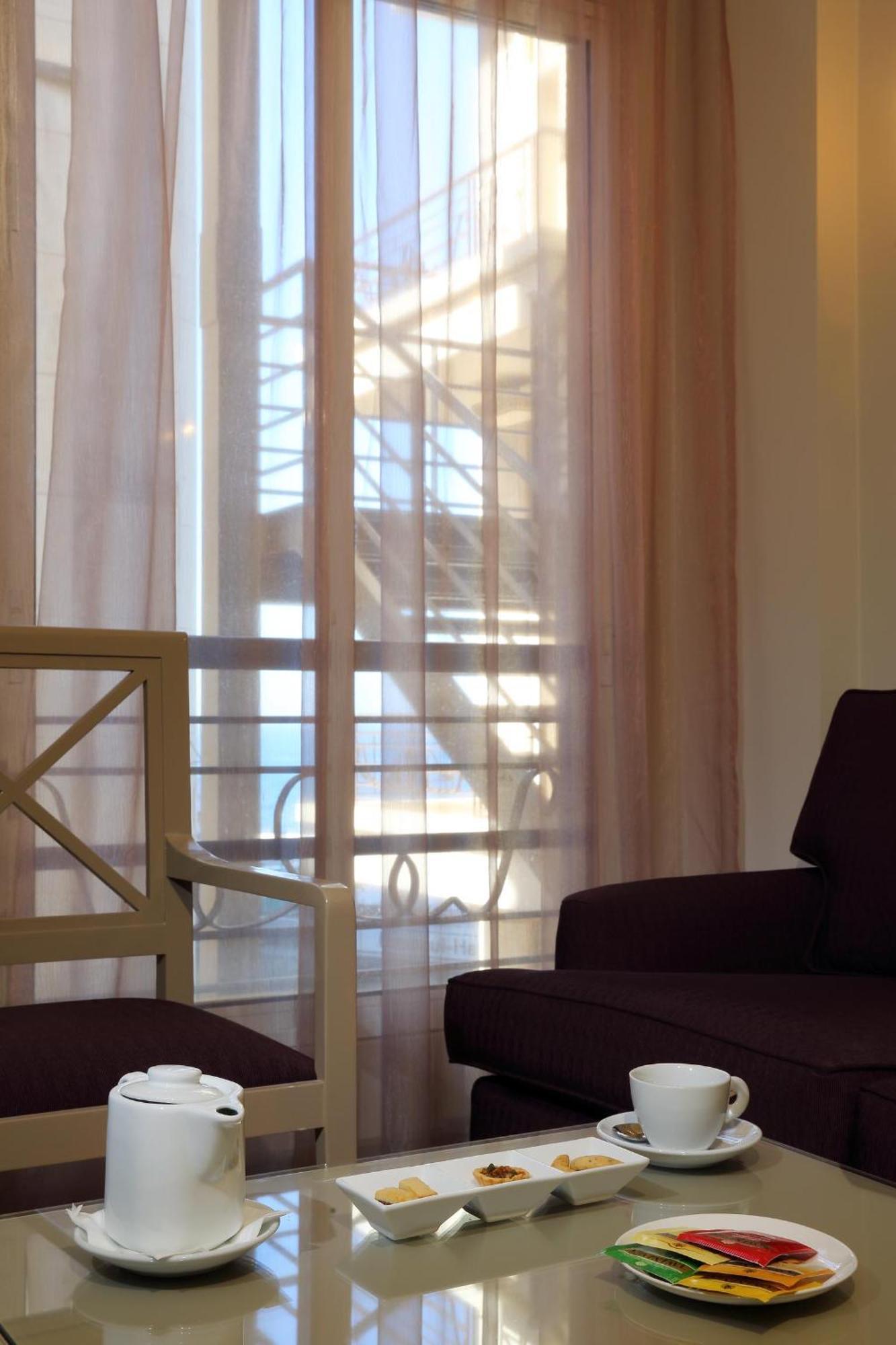 Warwick Palm Beach Hotel Βηρυτός Δωμάτιο φωτογραφία
