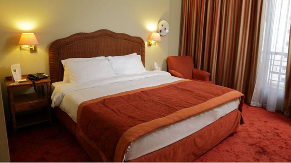 Warwick Palm Beach Hotel Βηρυτός Εξωτερικό φωτογραφία