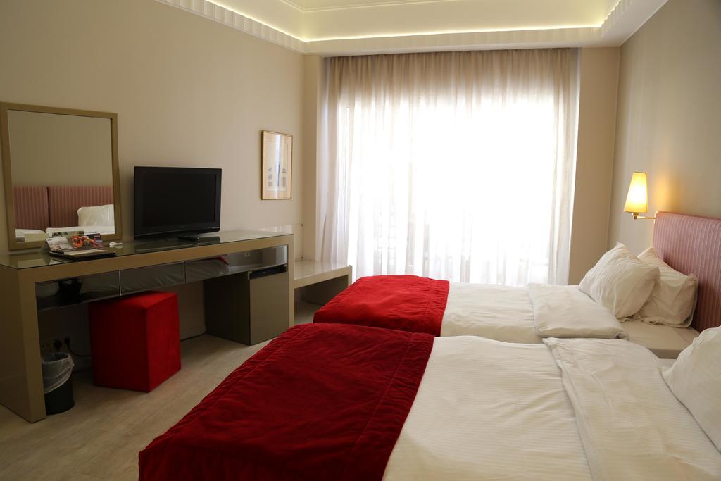 Warwick Palm Beach Hotel Βηρυτός Εξωτερικό φωτογραφία